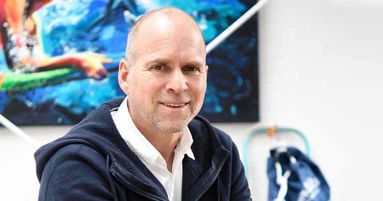 Der Enkel des ersten deutschen Bundeskanzlers eröffnet Brian-Tracy-Seminar