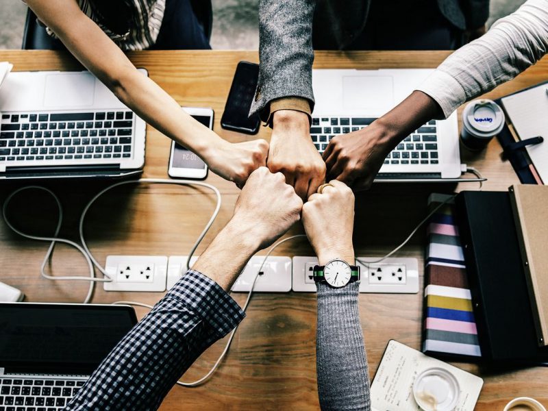 Karriere: Diese 5 Faktoren machen aus Mitarbeitern perfekte Teamplayer
