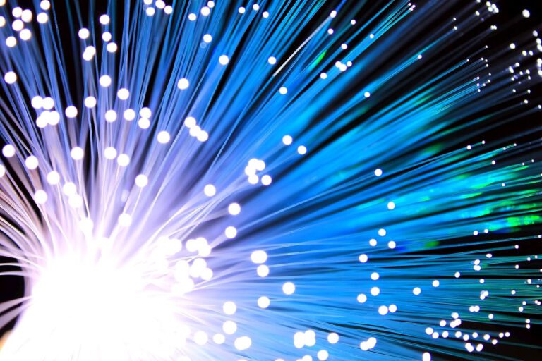 Mittelstand fordert Tempo beim leistungsfähigen Netz