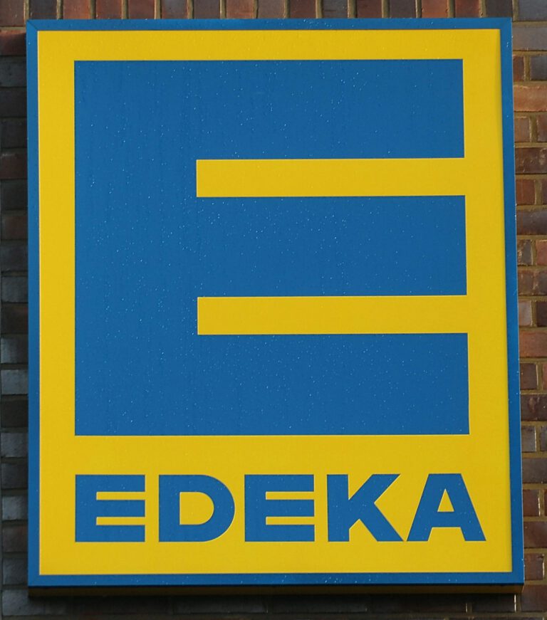 Deutschlands „Supermarkt des Jahres 2019“ setzt auf Technologie von ReAct EDEKA Niemerszein schätzt das Hamburger Start-up als „sehr innovativen Partner“ für sein digitales Marktmanagement