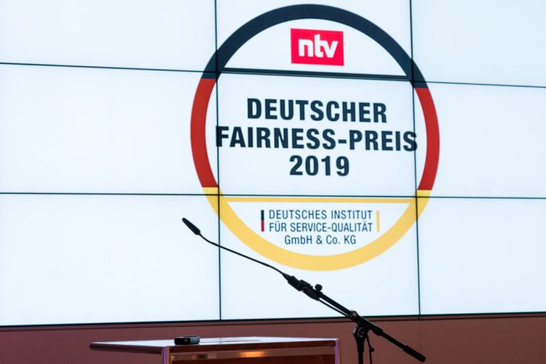 „Fairness ist mehr als nur guter Kunden-Service“ Debeka gewinnt in drei Kategorien den Deutschen Fairness-Preis 2019