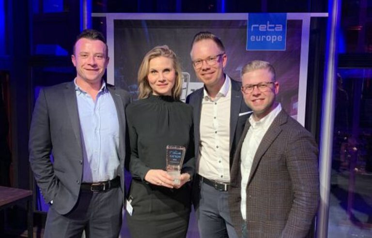 MediaMarktSaturn gewinnt reta Award für Pilotprojekt im Category Management mit dem Startup CB4