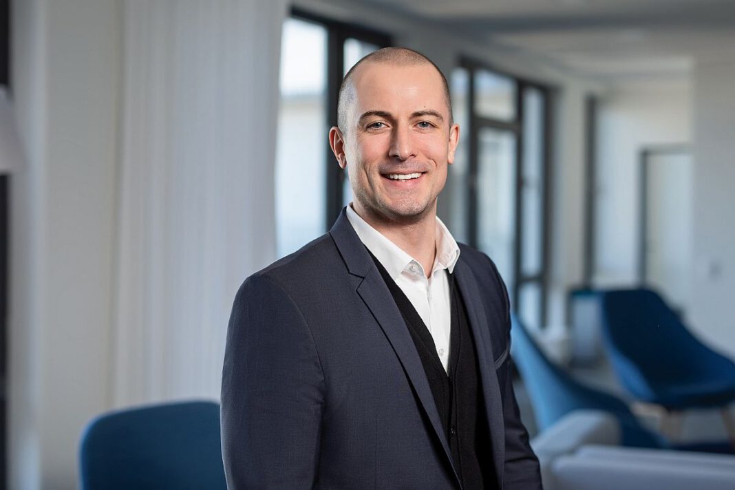 Dustin Dahlmann ist Geschäftsführer und Gründer der InnoCigs GmbH & Co. KG