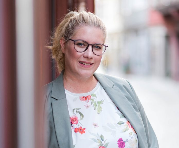 Vanessa Weber Aschaffenburger Unternehmerin und Aktivistin gründet „Vanessa Weber Stiftung für Bildung und Nachhaltigkeit“.