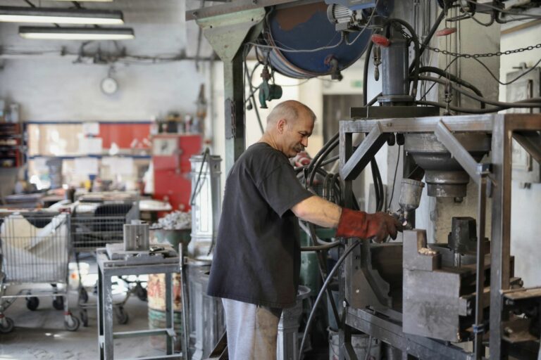 Neue Kunden und neuer Energiemix: Deutsche Maschinenbauer stemmen sich gegen die Krise