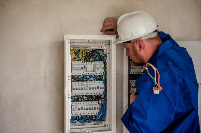 2025-03-13-Elektroinstallationen 2025-03-13-Elektroinstallationen